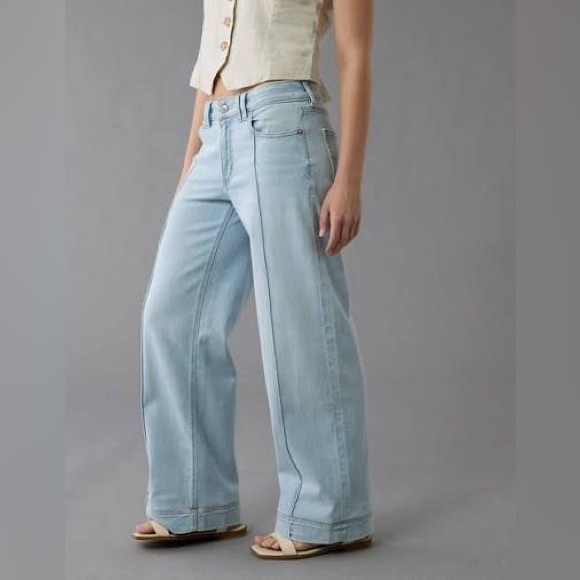 American Eagle Outfitters Denim - American Eagle Dreamy Drape Stretch Low Rise Baggy Wide Leg Jeans NWT